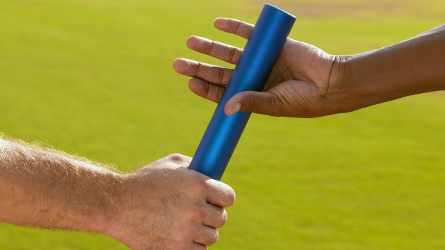 开云体育下载官网-女子200蝶节奏曲线：中国更富弹性，女子两百米蝶泳决赛时间